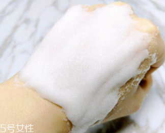 蘇秘泡泡面膜多久一次？每周一兩次