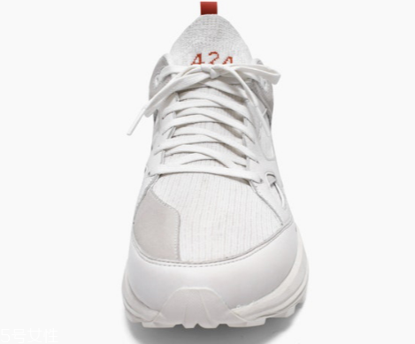 brandblack與424聯(lián)名老爹鞋怎么樣？當(dāng)下最受矚目的鞋型