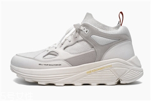 brandblack與424聯(lián)名老爹鞋怎么樣？當(dāng)下最受矚目的鞋型