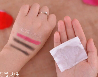 雅漾卸妝水敏感肌能用嗎？敏感肌慎用