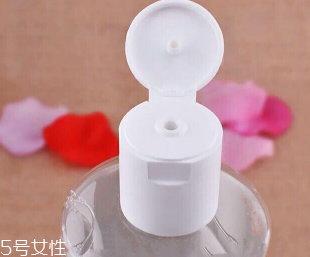 雅漾卸妝水敏感肌能用嗎？敏感肌慎用