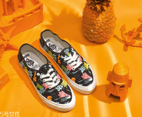 vans與海綿寶寶2018聯(lián)名系列多少錢_在哪買？