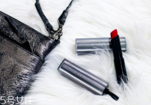 紀梵希口紅哪個色號適合黃皮？禁忌之吻12號