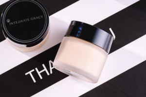 資生堂完美意境粉底霜遮瑕效果好嗎？遮瑕力中等