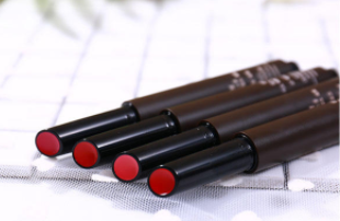 得鮮口紅哪個顏色最火？04號自然裸粉色