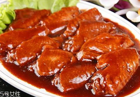 可樂雞翅用百事好還是可口可樂的好 可樂雞翅用百事好還是可口可樂的好