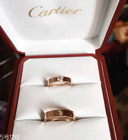 卡地亞戒指可以定制嗎？經(jīng)典永恒的珠寶典范