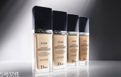 dior迪奧和阿瑪尼粉底液哪個(gè)好？
