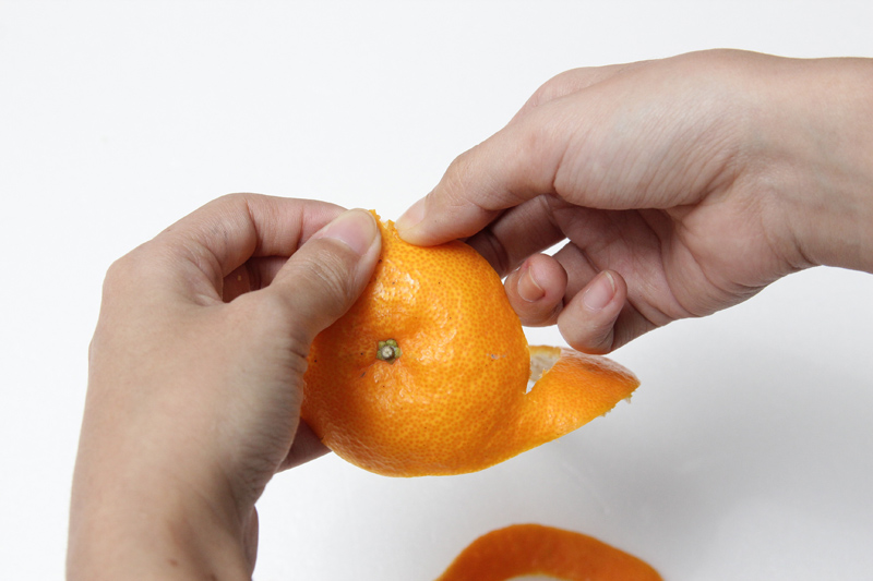橘子皮怎么剝 7種快速剝橘子的方法 橘子皮怎么剝 7種快速剝橘子的方法