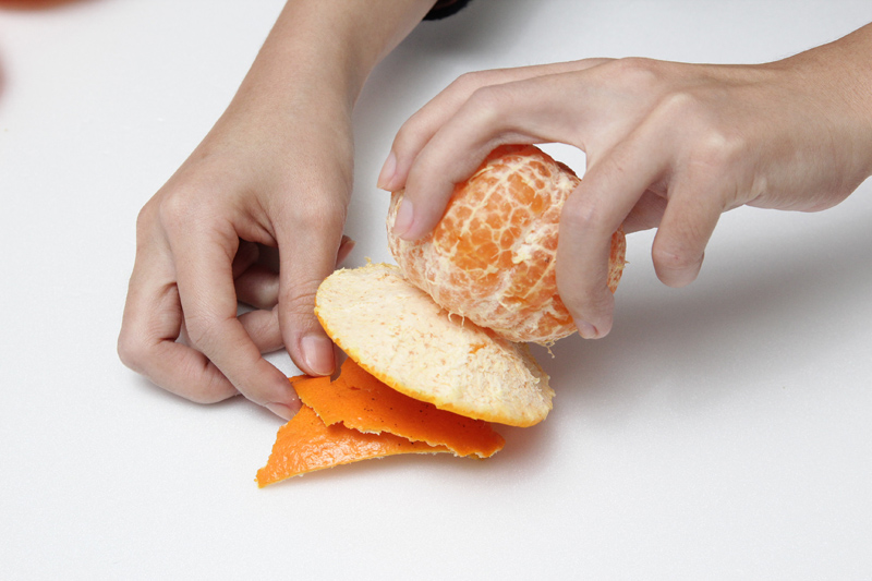 橘子皮怎么剝 7種快速剝橘子的方法 橘子皮怎么剝 7種快速剝橘子的方法