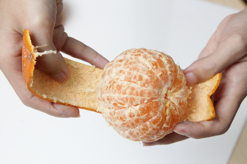 橘子皮怎么剝 7種快速剝橘子的方法 橘子皮怎么剝 7種快速剝橘子的方法