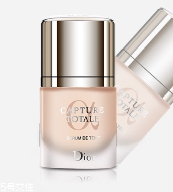 dior迪奧和雅詩蘭黛粉底液哪個(gè)好？