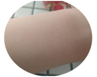 露華濃粉底液遮瑕效果好嗎？效果一般