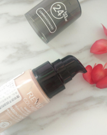 露華濃粉底液遮瑕效果好嗎？效果一般