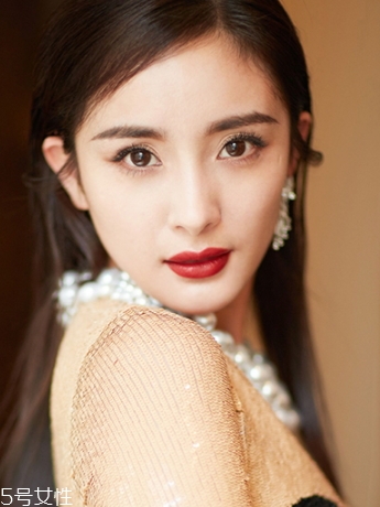 dior迪奧和雅詩蘭黛口紅哪個好？