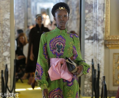 dior迪奧和gucci古馳哪個(gè)好？哪個(gè)檔次高？