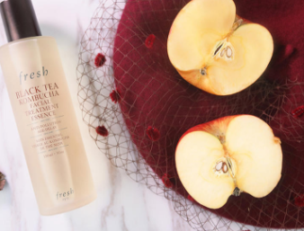 馥蕾詩(shī)紅茶精華液適合什么年齡？適合輕熟肌和熟齡肌