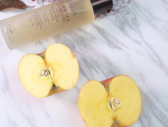 馥蕾詩(shī)紅茶精華液適合什么年齡？適合輕熟肌和熟齡肌