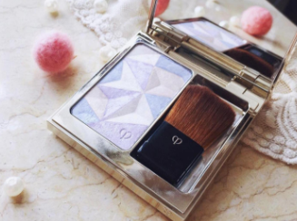 cpb彩妝明星產(chǎn)品有哪些？顏值爆表盈透唇膏