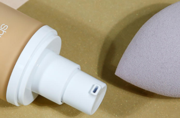 植村秀小燈泡粉底液遮瑕效果好嗎？遮瑕一般