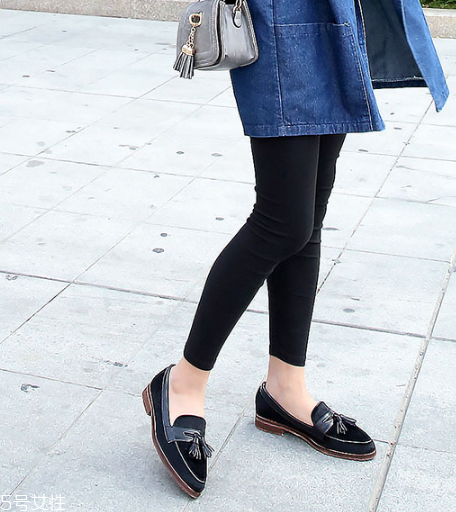 2022流行什么平底鞋？千萬不能錯過的流行爆款
