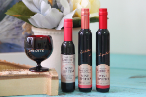 唇蜜、唇釉、染唇液、液體口紅怎么選？