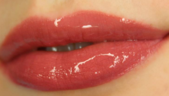 唇蜜、唇釉、染唇液、液體口紅怎么選？