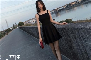 女生怎么穿有個性？做個性感又迷人的酷girl