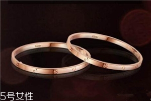 卡地亞手鐲可以刻字嗎？印證愛的箴言