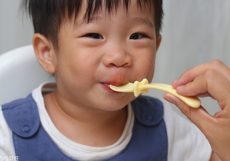 配方奶粉的種類有哪些 配方奶粉的種類有哪些