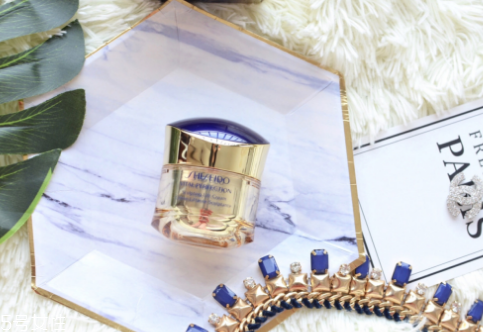 補水保濕效果好的護膚品排行榜 日本最受歡迎護膚品 補水保濕效果好的護膚品排行榜 日本最受歡迎護膚品