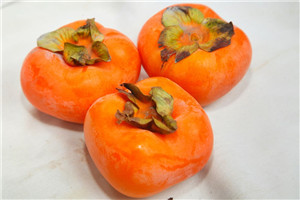 柿子怎么挑選 柿子挑軟的買還是硬的 柿子怎么挑選 柿子挑軟的買還是硬的