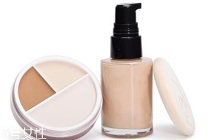 粉底液一次用多少量？一泵就夠別疊加