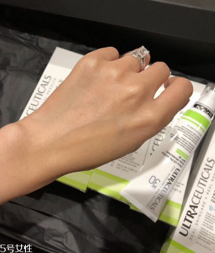 澳洲ultraceuticals防曬霜好用嗎 防曬霜中的愛馬仕 澳洲ultraceuticals防曬霜好用嗎 防曬霜中的愛馬仕