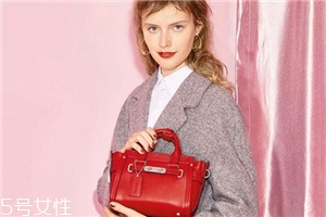 迷你包包什么款式好看？時(shí)髦精都在拎它