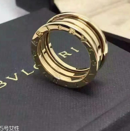 寶格麗戒指是什么材質？愛的專屬定制