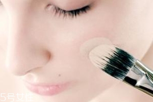 為什么粉底液會變暗沉？氧化成分過少