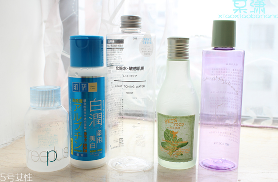 干性皮膚夏季適合用什么化妝水 化妝水要分量多次涂抹 干性皮膚夏季適合用什么化妝水 化妝水要分量多次涂抹