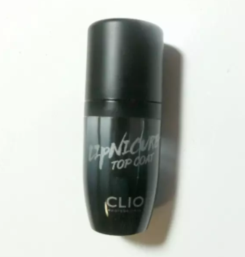 口紅雨衣有毒嗎？比口紅更安全