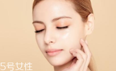 素顏霜前面用什么？妝前保養(yǎng)不可少