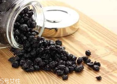 藍莓干是酸性還是堿性？屬于堿性