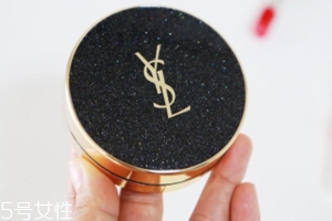 妝前乳和氣墊哪個先用？妝前乳先用