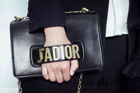 dior迪奧包包怎么打開？怎么保養(yǎng)