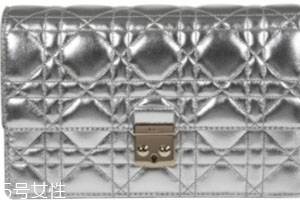 dior迪奧包包哪款好？這幾款最經(jīng)典