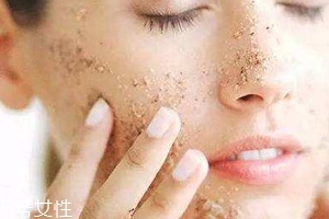 痘痘肌可以去角質(zhì)嗎？不嚴(yán)重時(shí)可以去角質(zhì)