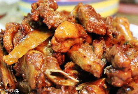 啤酒鴨用什么啤酒好 一般啤酒即可 啤酒鴨用什么啤酒好 一般啤酒即可