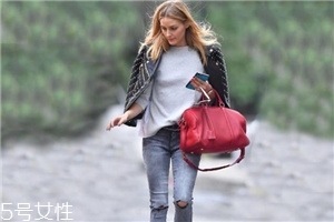 鉚釘服裝怎么搭配？打造別樣高級感