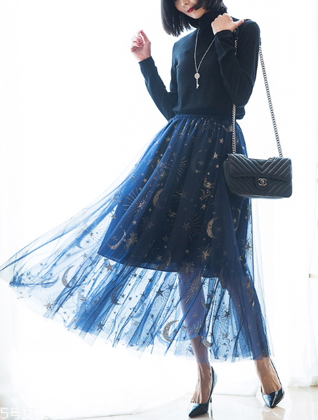 藍(lán)色服裝怎么搭配？開春讓你高級又有格調(diào)