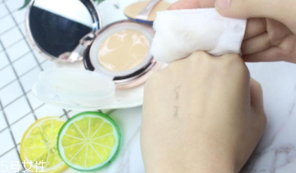 愛敬氣墊BB遮瑕效果好嗎？效果一般