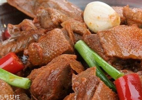 啤酒鴨可以放香菇嗎 香菇啤酒鴨食譜 啤酒鴨可以放香菇嗎 香菇啤酒鴨食譜